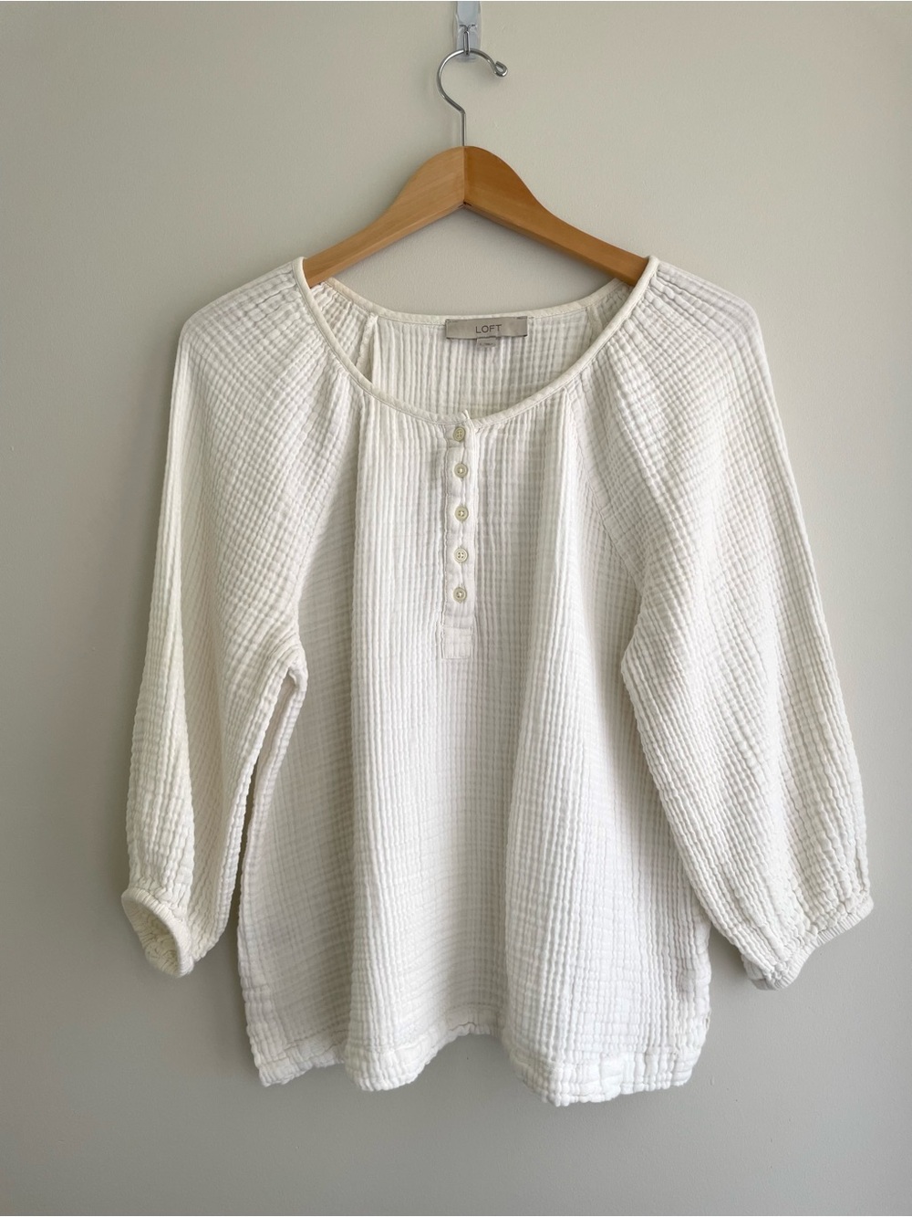 LOFT 100% Cotton Gauze Henley Pullover Beachy Lightweight Texture Long Sleeve